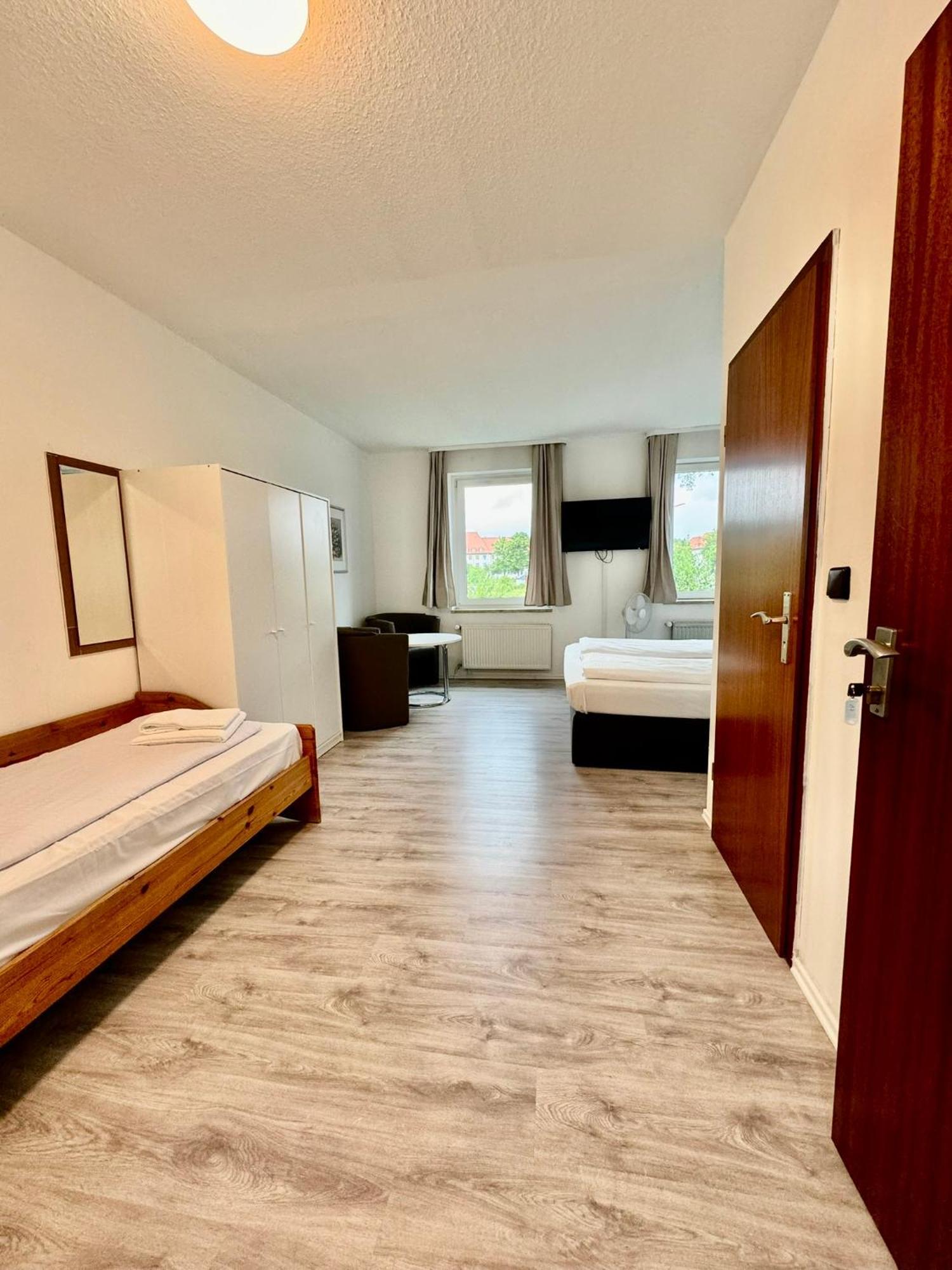 Hotel Zum Ruecking Northeim Dış mekan fotoğraf