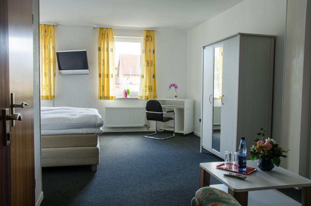 Hotel Zum Ruecking Northeim Dış mekan fotoğraf